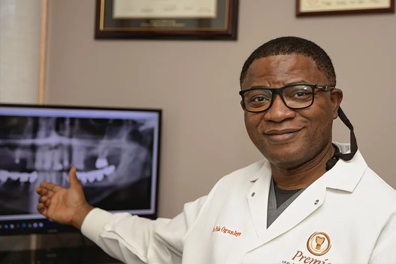 the doctor showing an xray of the mouth